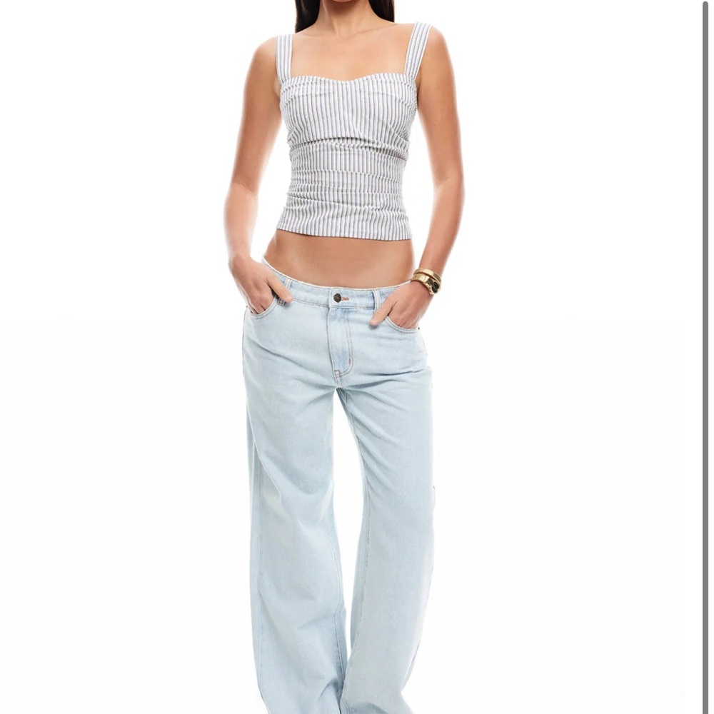 NWT lioness prince jean $99 current season revolve